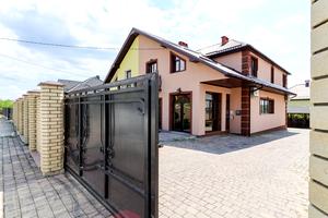 будинок за адресою Яремчука