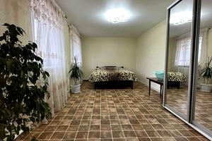 дом по адресу с. Нерубайское, 1-а лінія