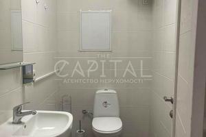 коммерческая по адресу Евгения Коновальца ул. (Щорса), 32-Б
