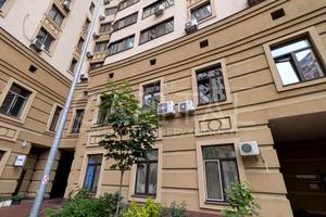 комерційна за адресою Золотоустівська вул., 55
