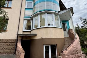 будинок за адресою Корабельна вул.