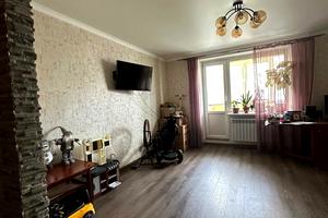 квартира за адресою Романа Шухевича вул. (Курчатова), 1А
