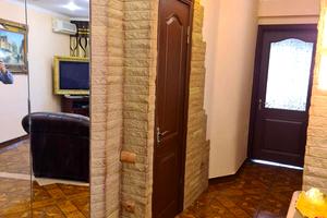 квартира по адресу Вячеслава Липинского ул., 1-Б