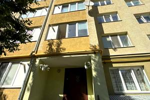 квартира за адресою Василя Симоненка вул., 44