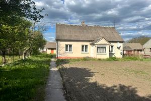 будинок за адресою Молодіжна, 8