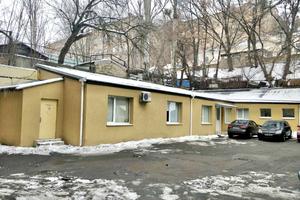 комерційна за адресою Саксаганського вул., 44-В
