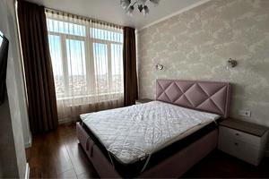 квартира за адресою Жаботинського вул. (Пролетарская улица), 56