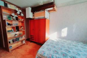 квартира за адресою Науки просп. (Леніна), 64а
