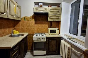 квартира за адресою Офіцерська вул., 6