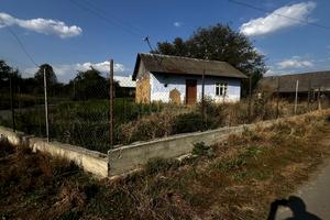 ділянка за адресою с. Черніїв, Шевченка