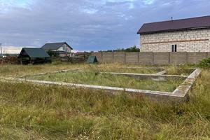 участок по адресу Кленова