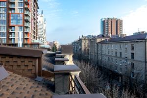 коммерческая по адресу Володимира Вернадського ул. (Дзержинського), 27