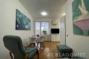 квартира за адресою Генерала Алмазова вул. (Кутузова), 9