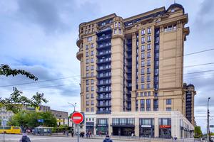 квартира за адресою Космонавтів просп., 49