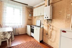квартира за адресою Театральна вул., 9
