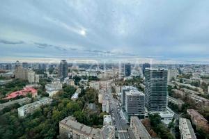 комерційна за адресою Київ, Кловський узвіз, 7