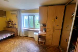 квартира за адресою Академіка Синельникова вул., 3