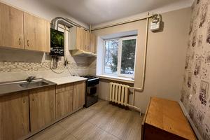 квартира за адресою Безручки, 12
