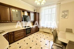 квартира по адресу Французский бульв., 64/1