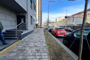 комерційна за адресою Повітряних Сил просп. (Повітрофлотський), 56
