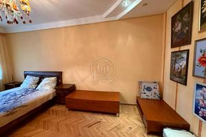 квартира по адресу Космонавтов ул., 6