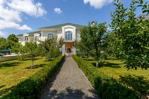 будинок за адресою Лісова вул.