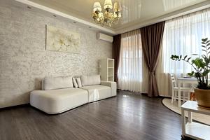 квартира за адресою Максима Славинського вул. (Красноводська), 1