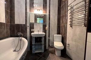 квартира за адресою Тополина, 2