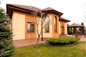 будинок за адресою Дорошенка, 20