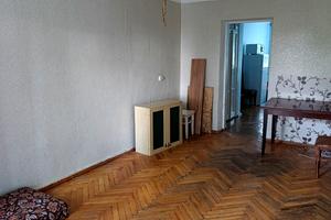 квартира за адресою Назарія Яремчука вул., 42