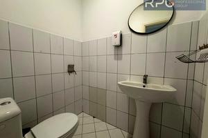 коммерческая по адресу Героїв Космосу ул., 4