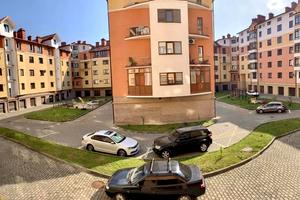квартира за адресою Кобилянської вул., 3