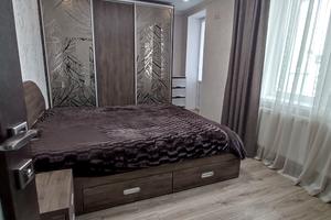 квартира за адресою Михайла Лушпи просп., 5