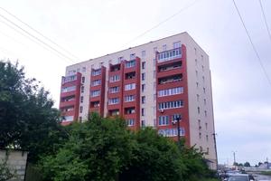 квартира по адресу Комарова, 27