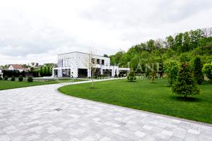 будинок за адресою Ватутіна пров., 1