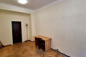 коммерческая по адресу Богдана Хмельницкого просп. (Героев Сталинграда), 106А