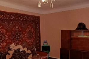 дом по адресу Центральна