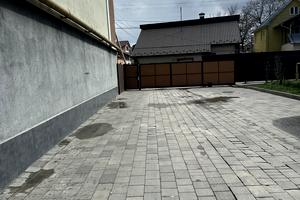 квартира за адресою Макогона вул., 25