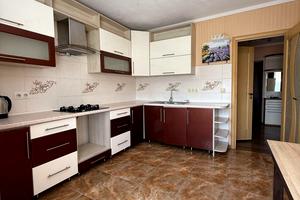 квартира за адресою Будівельників вул., 2