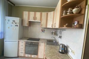 квартира за адресою Академіка Глушкова просп., 51