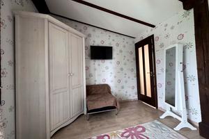 квартира за адресою Тополина, 2