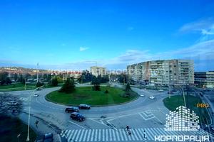 коммерческая по адресу Хмельницкого Богдана пл., 2В