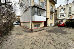 комерційна за адресою Ярослава Пастернака вул., 4