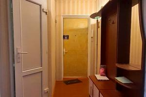 квартира за адресою Космонавтів вул., 6