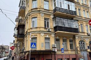 коммерческая по адресу Малая Житомирская ул., 16/3