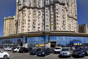 комерційна за адресою Середньофонтанська вул., 19-А