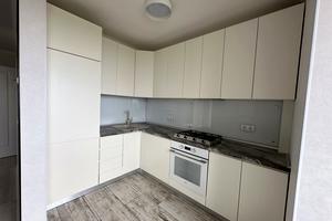 квартира по адресу Драгоманова ул., 4