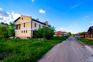 будинок за адресою Дніпровська, 9
