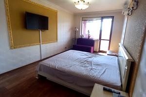 квартира за адресою Володимира Великого, 95