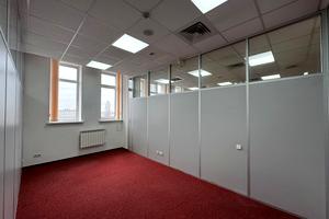 комерційна за адресою Героїв Космосу вул., 4